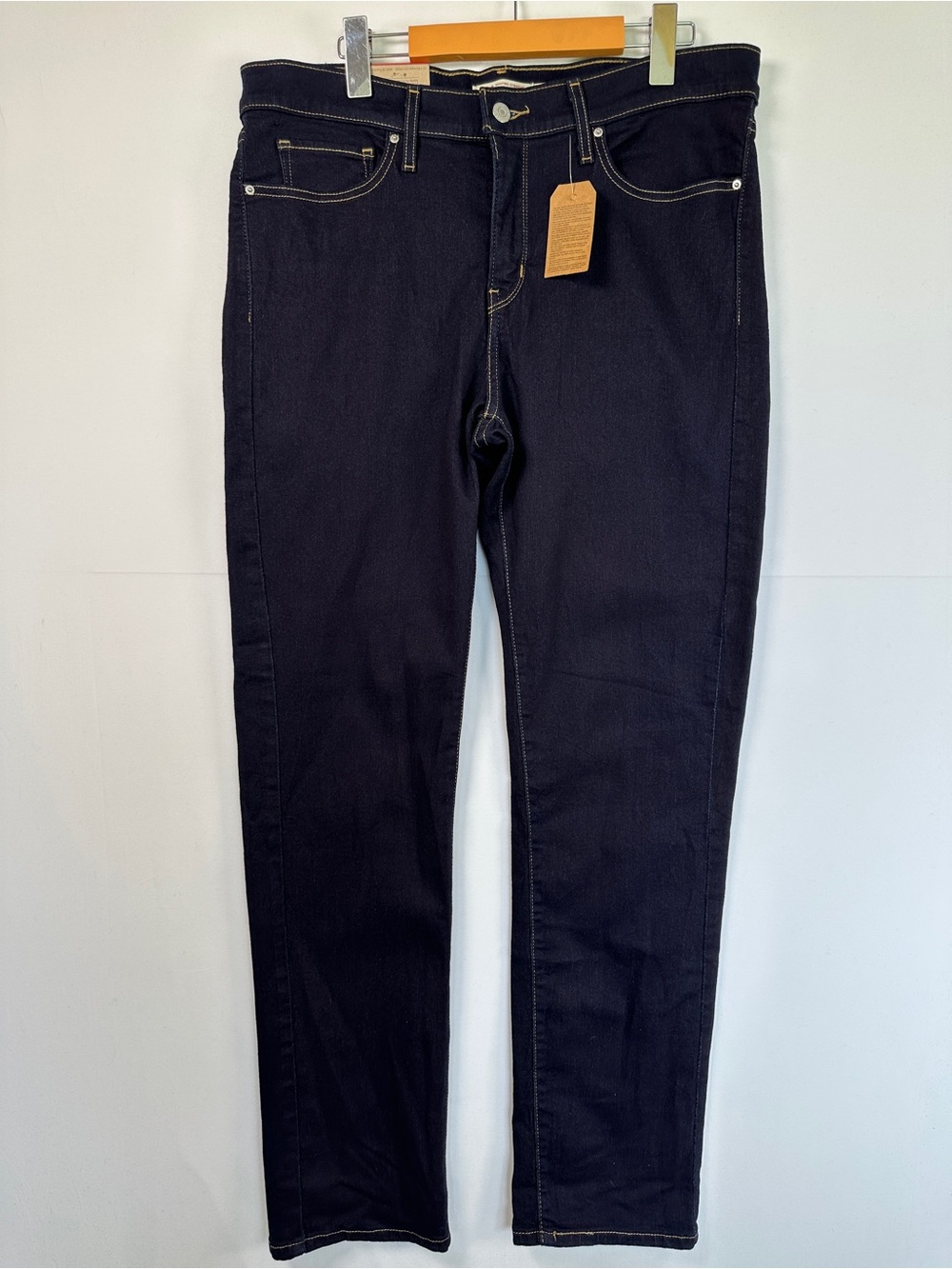Levi’s 314 Shaping Straight Dark Wash Stretch Jeans Size 32